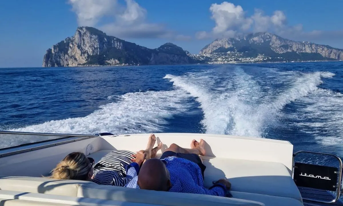private boat tour from Positano to Capri - Sorrento Sea Tours